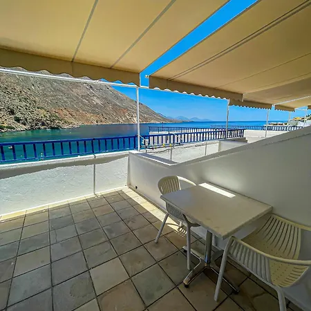 The Blue House * Loutro